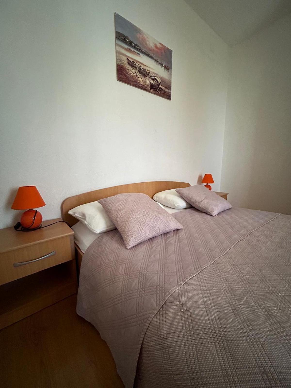 טרוגיר Apartmani Grgic מראה חיצוני תמונה