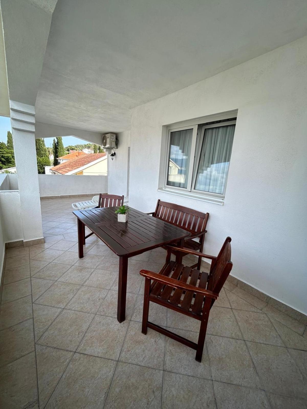 טרוגיר Apartmani Grgic מראה חיצוני תמונה